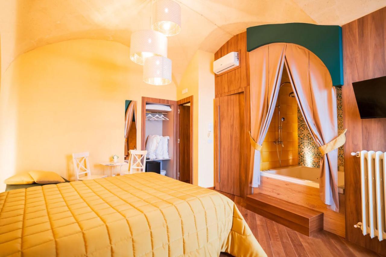 غرافينا إن بوليا Granto B&B المظهر الخارجي الصورة